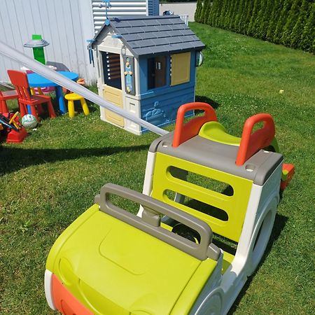 Rodzinka B&M Villa Niechorze Kültér fotó